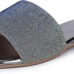 luxyfeel Women Flats Sandal image 3