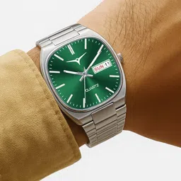 trex Date Function Analog Casual Wrist Watch For Boys Analog Watch - For Men NSM_28_BLACK image 4