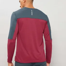 technosport Men Solid Round Neck Polyester Red T-Shirt image 2