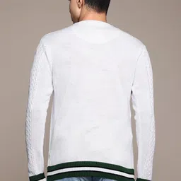 roadster Men Solid Round Neck White Sweater image 5