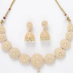 Sukkhi Gold Plated Stone Studded Jewellery Set image 3