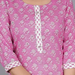 Mishree Collection Women Ethnic Motifs Printed Regular Kantha Work Pure Cotton Kurta with Palazzos & With image 5