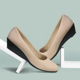 kishu Women Wedges Sandal-picture-19
