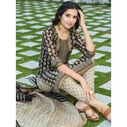 PHEETA Women Black Paisley Printed Patchwork Pure Cotton Kurta with Trousers & With Dupatta image 3