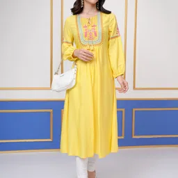 vishudh Women Woven Design Cotton Blend A-line Kurta image 3