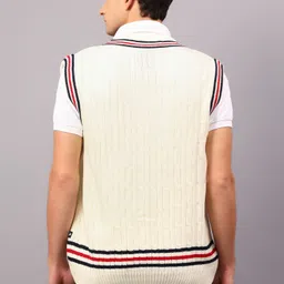 trenz Men Solid V Neck White Sweater image 2