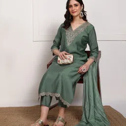 new ethnic 4 you Women Pure Silk Kurta Pant Dupatta Set-picture-37