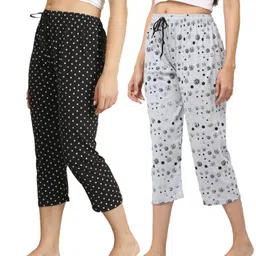 ddaspration Women Multicolor Capri image 1