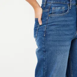 max Women Regular Mid Rise Blue Jeans image 2