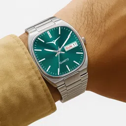 trex Date Function Analog Casual Wrist Watch For Boys Analog Watch - For Men NSM_28_BLACK image 4