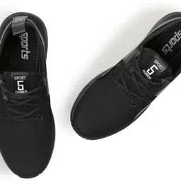 jut fire Stylish and Comfortable Sports Shoes For Mens Training & Gym Shoes For Men image 2