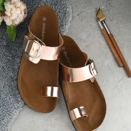 DressBerry Copper-Toned Textured One Toe Flats-picture-30