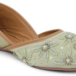 shezone Jutis For Women image 2