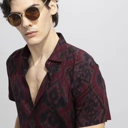 snitch Men Slim Fit Printed Spread Collar Casual Shirt image 5