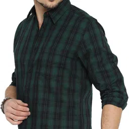 roadster Men Regular Fit Checkered Casual Shirt image 2