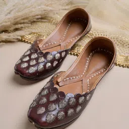 house of common Party Wear For Women image 2