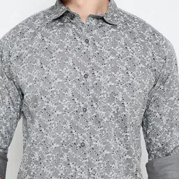 duke Men Slim Fit Printed Spread Collar Casual Shirt image 5