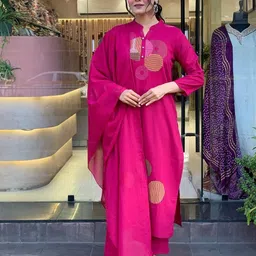 dishwa fashion Women Silk Blend Kurta Pant Dupatta Set image 5