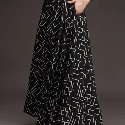 ibutterfly Women Flared Black Pure Cotton Trousers image 4