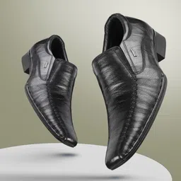 mochi Slip On For Men image 1