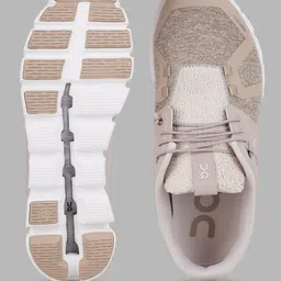 on running Cloud 5 Running Shoes For Men image 5