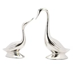 purestory Silver Swan Aluminium Figurine (Set of 2) image 2