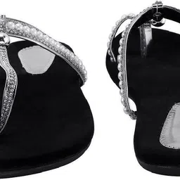 blinder Women Flats Sandal image 5