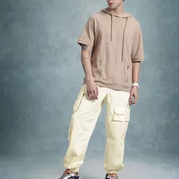 roadster Men Relaxed White Pure Cotton Trousers image 4