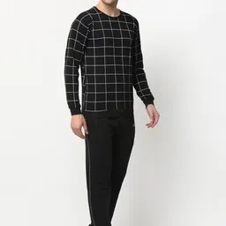 mack jonney VIMAL JONNEY Men Black & White Checked Night Suit image 3