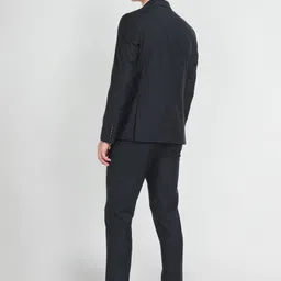 Arrow Single-Breasted Three-Piece Formal Suit image 2