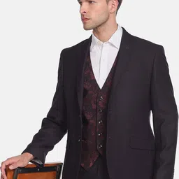 Arrow Men Single Breasted Slim Fit 3-Peice Formal Suit image 5