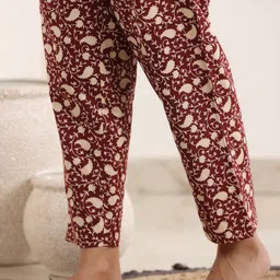 SANSKRUTIHOMES V-Neck Floral Printed Pure Cotton Night Kaftan Top And Trousers image 4