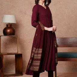 Anni Designer V-Neck Anarkali Kurta with Trousers and Dupatta image 4