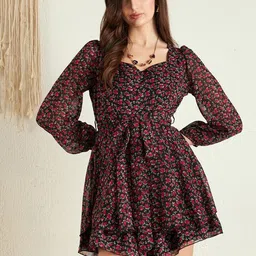 berrylush Printed Women Jumpsuit image 5