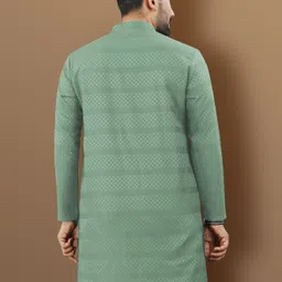 vebnor Men Solid Jacquard Straight Kurta image 2