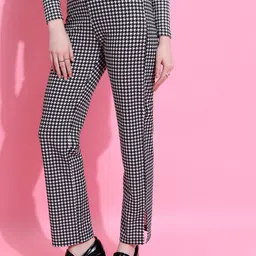 tokyo talkies Women Regular Fit Black Cotton Blend Trousers image 3