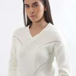 ELLE Self Design V-Neck Long Sleeve Pullover Sweater image 5