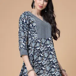 SEVEN FLOWER V-Neck Floral Print Peplum Top image 3