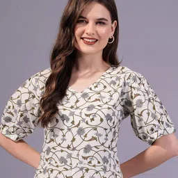 aarti  fashion Aarti Fashion Floral Printed Pure Cotton Basic Jumpsuit image 2