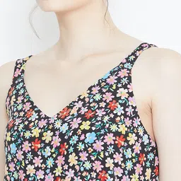 DODO & MOA Black & Blue Sleeveless Printed Capri Jumpsuit image 3