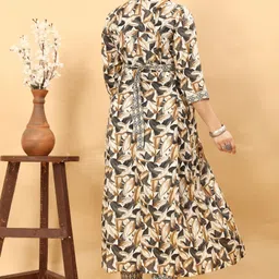 sky fab Women Viscose Rayon Ethnic Top Pant Dupatta Set With Zipper Printed Kurta, Trouser/Pant & Dupatta Set image 2