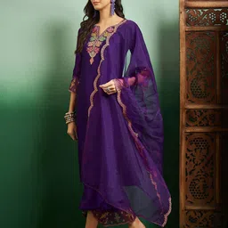 goroly Embroidered Kurta, Palazzo & Dupatta Set image 3