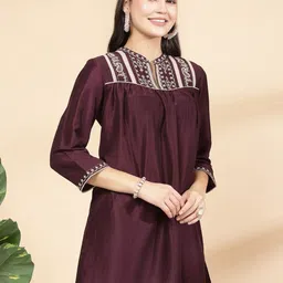 Nayam By Lakshita Mandarin Collar Embroidered Ethnic Tunic image 2