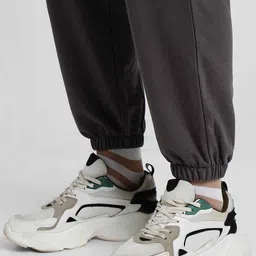 veirdo Men Cargos image 3