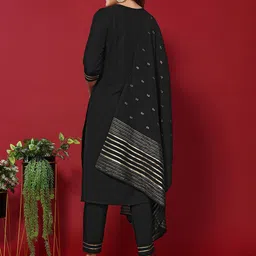 KALINI Notch Neck Thread Work Straight Kurti with Trousers & Dupatta image 5
