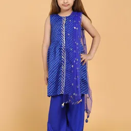 PICCOLO Girls Leheriya Printed Gotta Patti Kurta with Trousers & Dupatta-picture-26