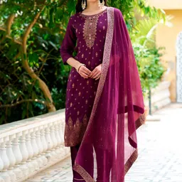 VredeVogel Ethnic Motifs Woven Design Zari Straight Kurta With Trousers & Dupatta-picture-33