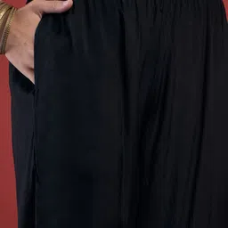 Anouk Abstract Printed Kurta With Trouser & Dupatta image 3