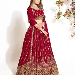 SHOPGARB Embroidered Sequinned Semi-Stitched Lehenga & Unstitched Blouse With Dupatta image 2