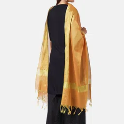 RANGMANCH BY PANTALOONS Ethnic Zari Dupatta image 4